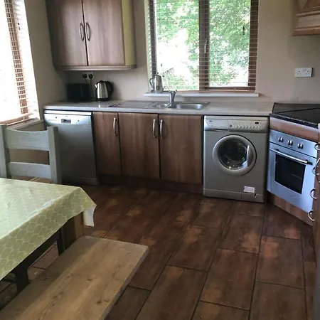 別荘 Farm House In Village Connemara レターフラック